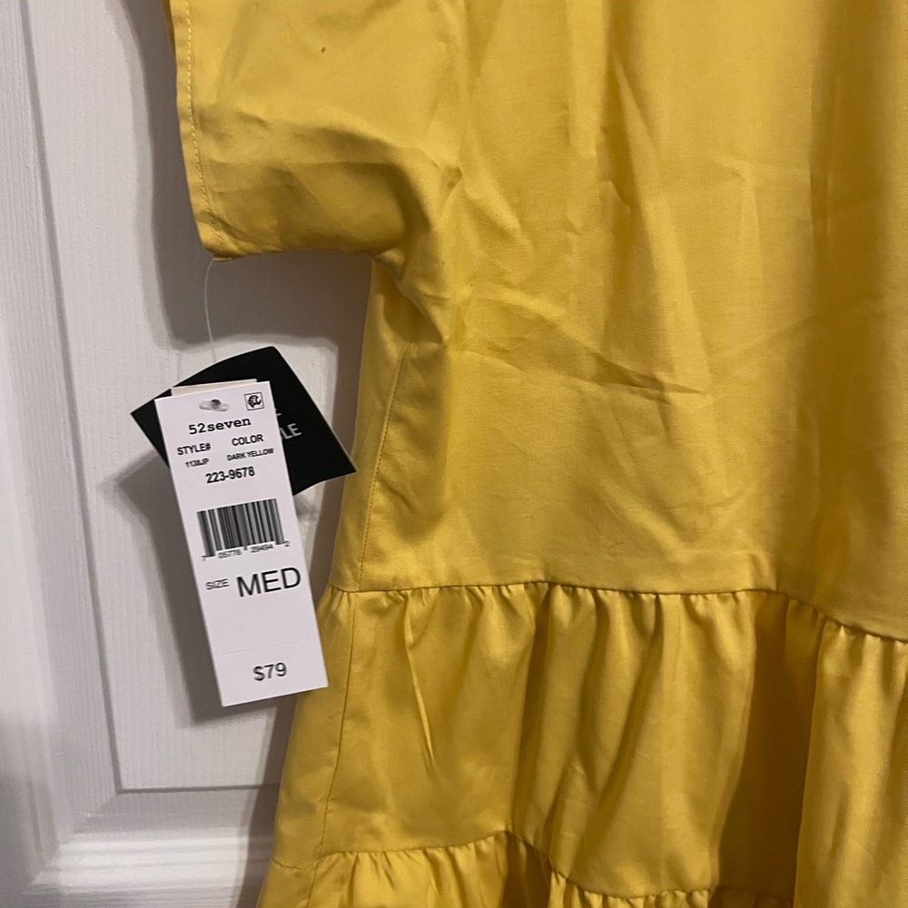 52Seven Yellow V-Neck Tiered Babydoll Dress. Size S. - Picture 10 of 11